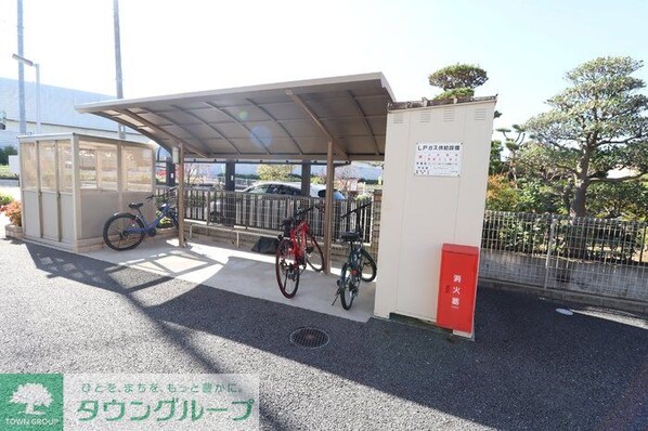 ラプルベール Aの物件内観写真